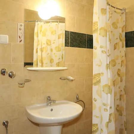 Family Deykin Hotell Slăntjev Brjag