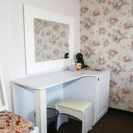 Hotel Family Deykin Słoneczny Brzeg