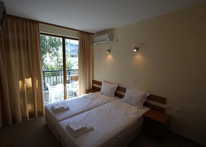 Family Deykin Σάνι Μπιτς