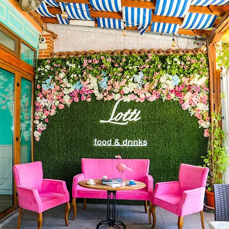 מלון Family Deykin סאני ביץ'